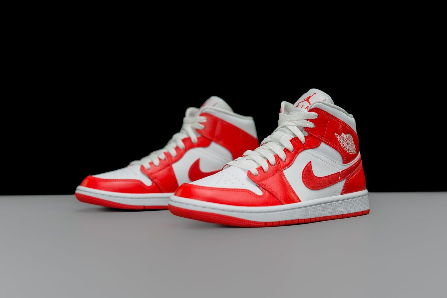 Nike Air Jordan 1 Mid Paris Women's Casual Sports Shoes, Syracuse White, 7 UK
