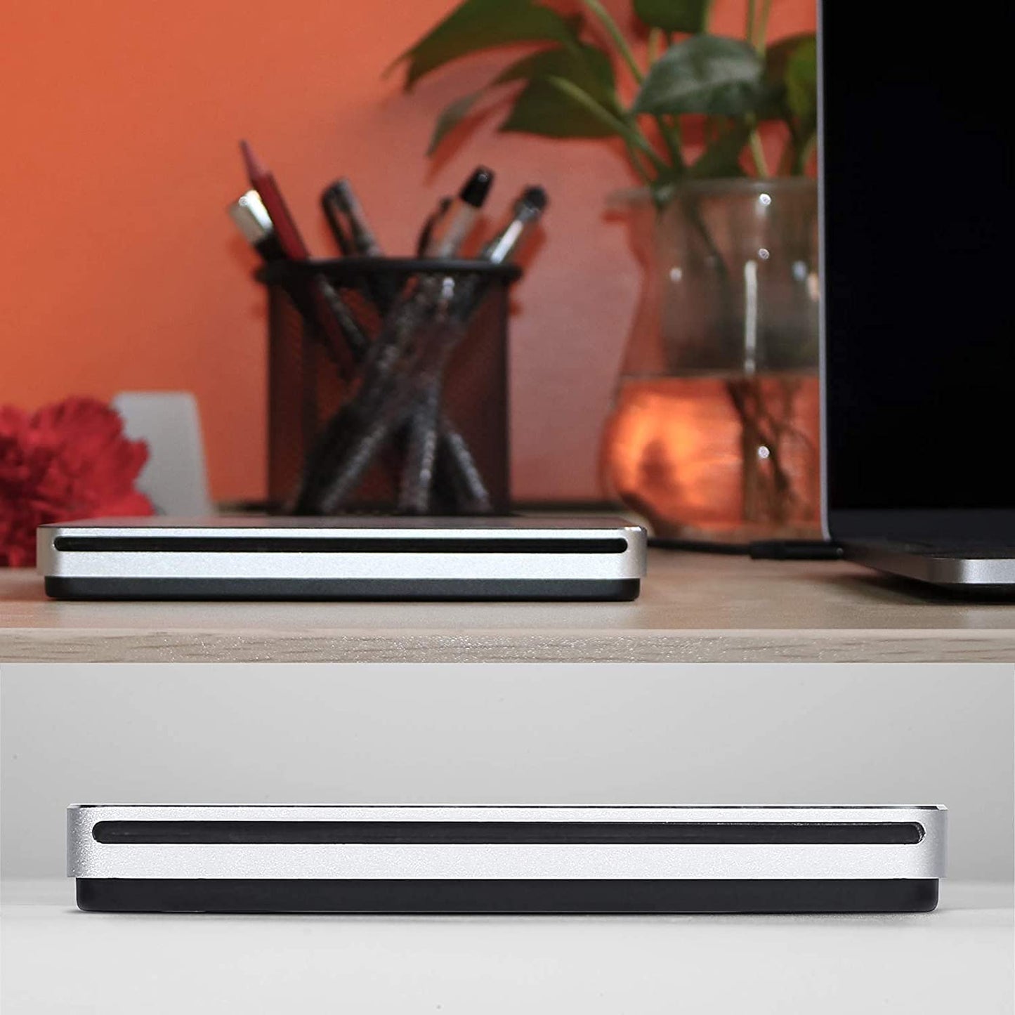 External CD DVD Drive, USB C USB 3.0 Slim CD/DVD +/-RW Drive Reader Slot in CD ROM Burner Writer, External Disc Drives DVD Player for Laptop PC MacBook Windows 11 10 Mac OS with Carrying Case