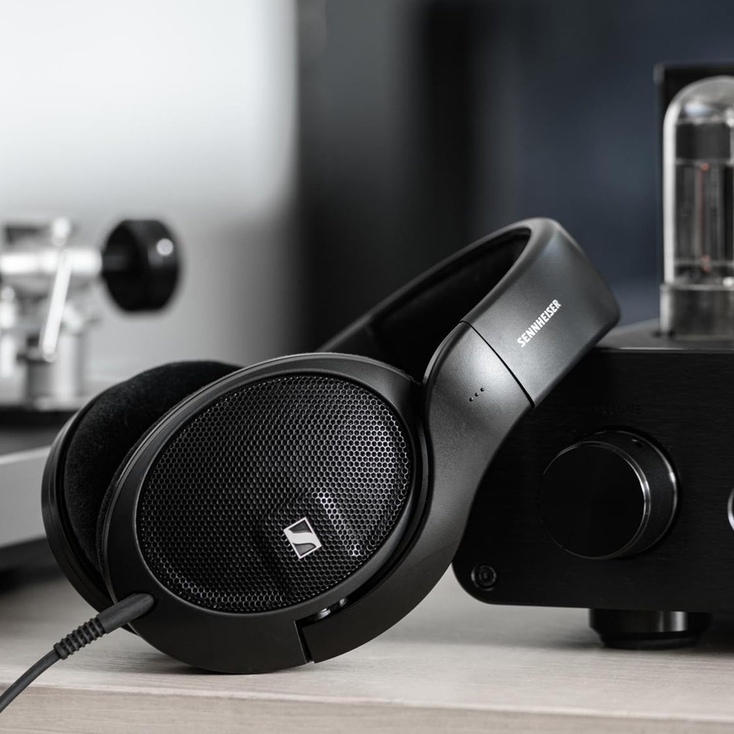 Sennheiser HD 560S, Open back reference-grade headphones for audio enthusiasts, Over Ear , Black
