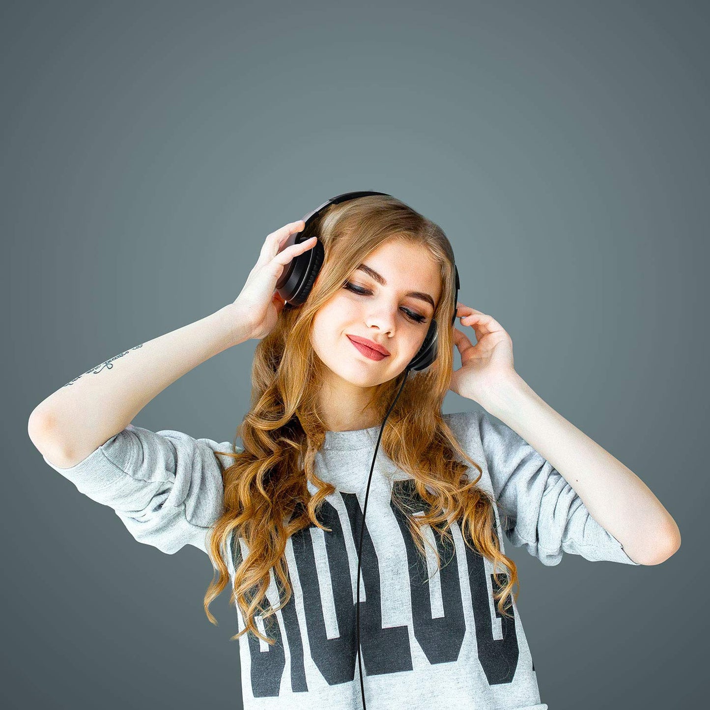 LORELEI X6 Over-Ear Headphones With Microphone, Lightweight Foldable & Portable Stereo Bass With 1.45M No-Tangle, Wired for Smartphone Tablet MP3/4 (Space Black)