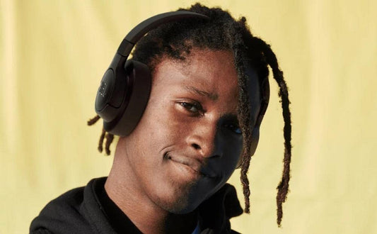 JBL Tune 710 BT Wired and Wireless Over-Ear Headphones with Built-In Microphone, Multi-Point Connection and Hands-Free Controls, Black