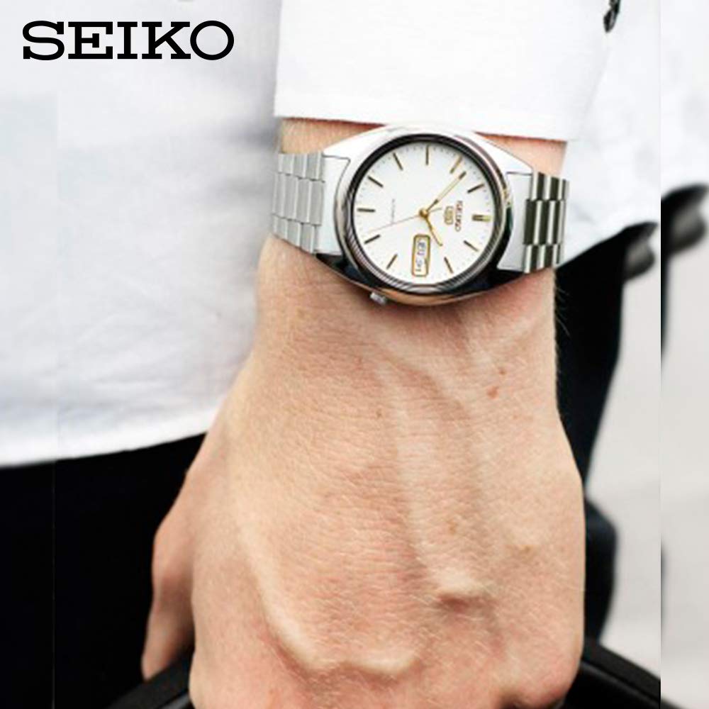 Seiko Men's Analogue Automatic Watch with Stainless Steel Bracelet – SNXG47